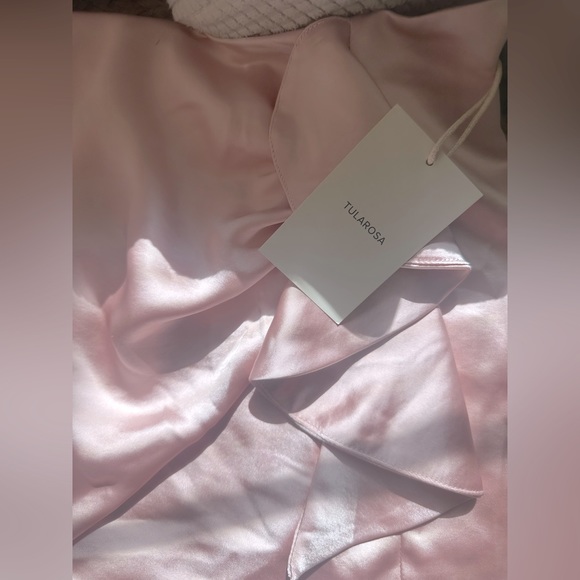 Revolve set 💖 - Picture 4 of 4